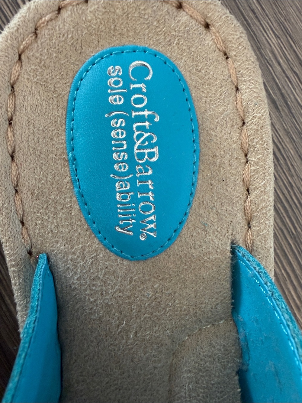 croft & barrow Turquoise Flower Toe-Post Sandals - Picture 3 of 7